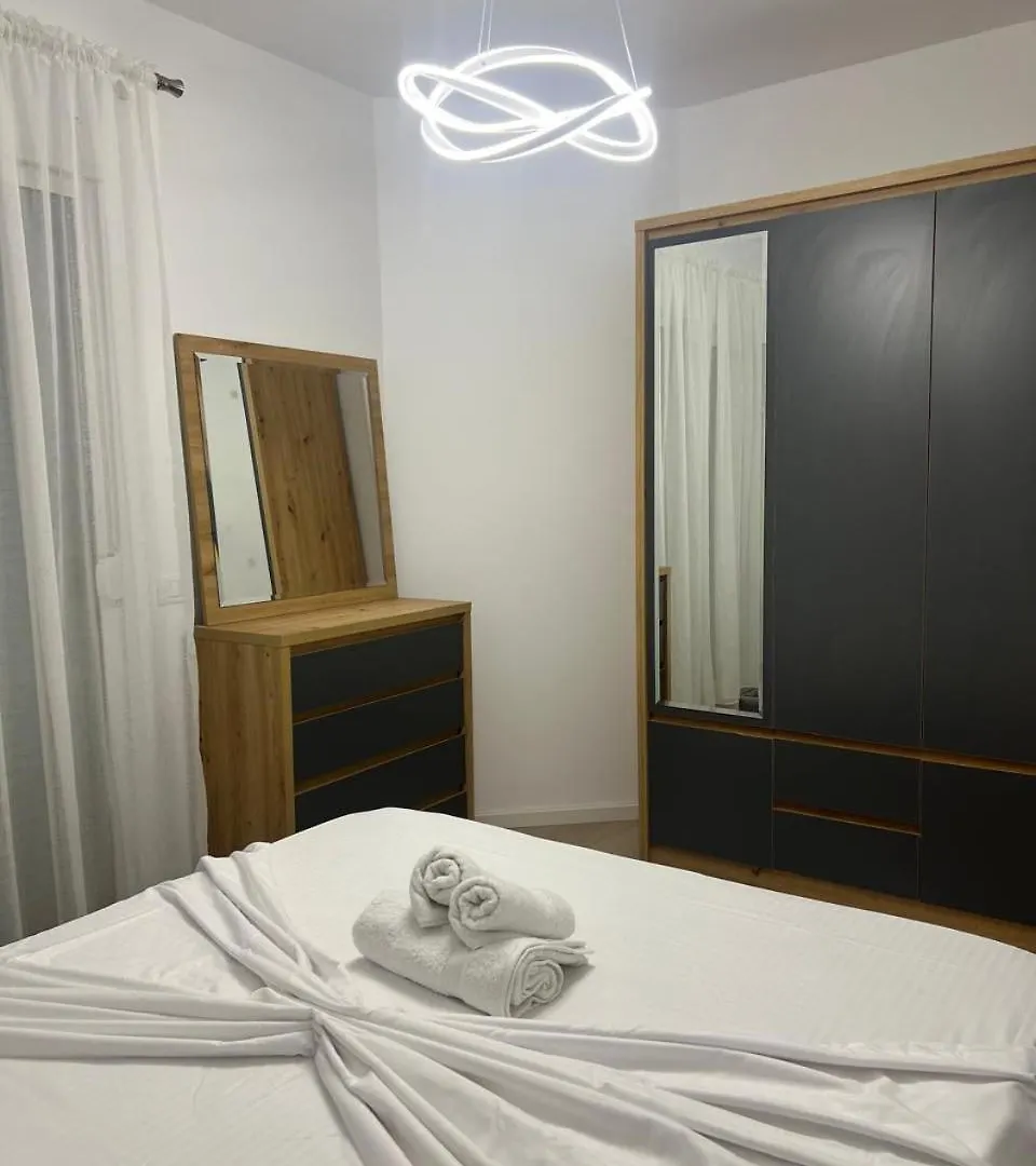 Poppy Apartments Tirana
