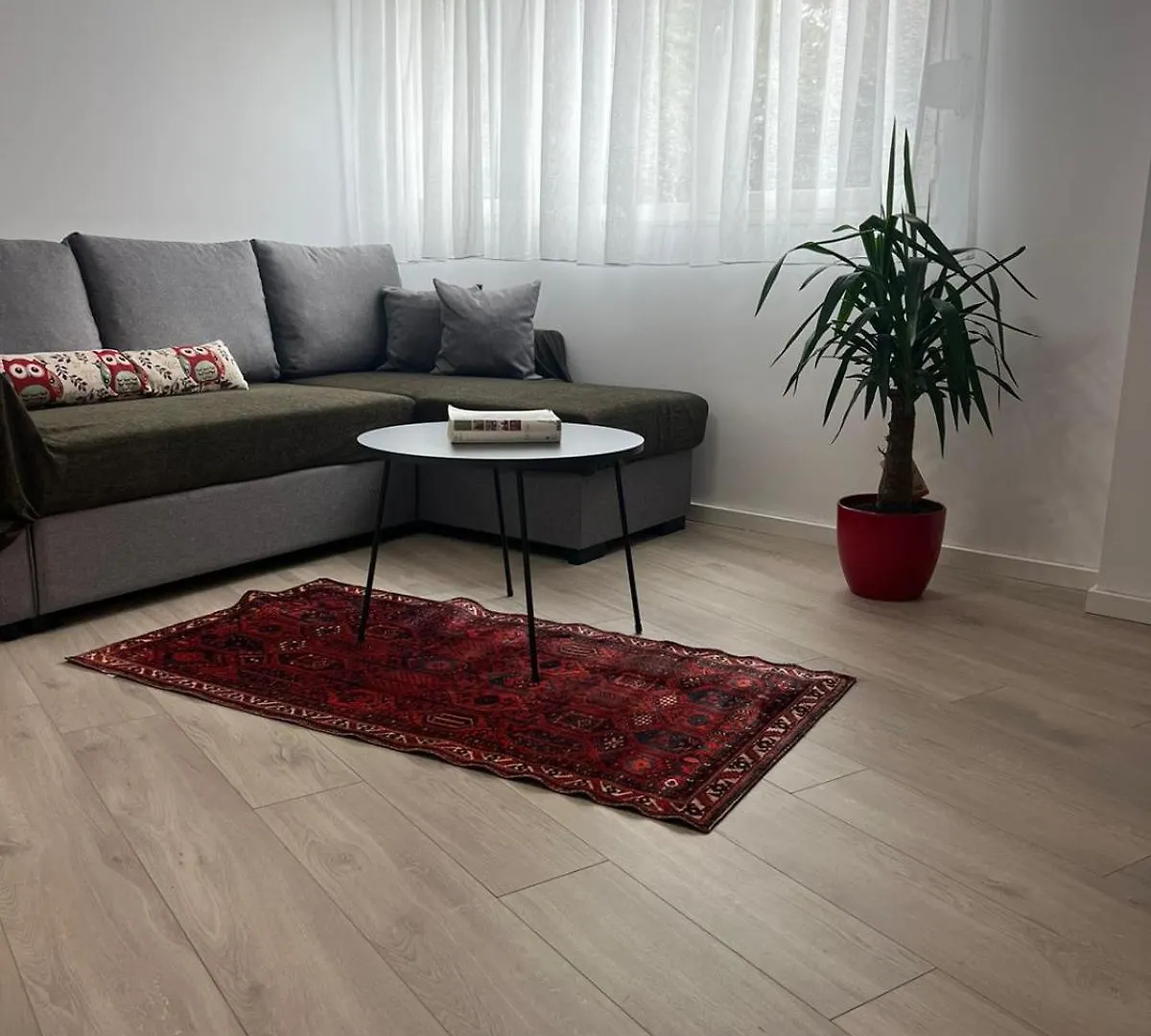 Poppy Apartments Tirana